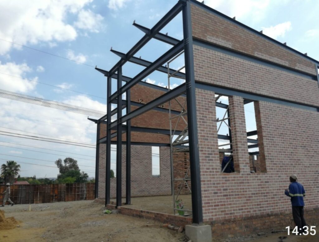 Chicken Licken — brickwork and steel structure
